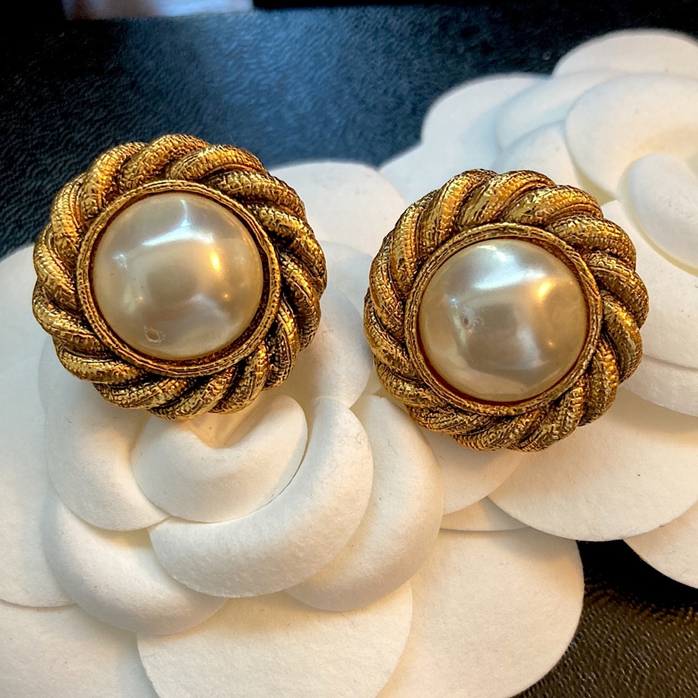 Authentic Chanel Vintage Faux Pearl Clip On Earrings